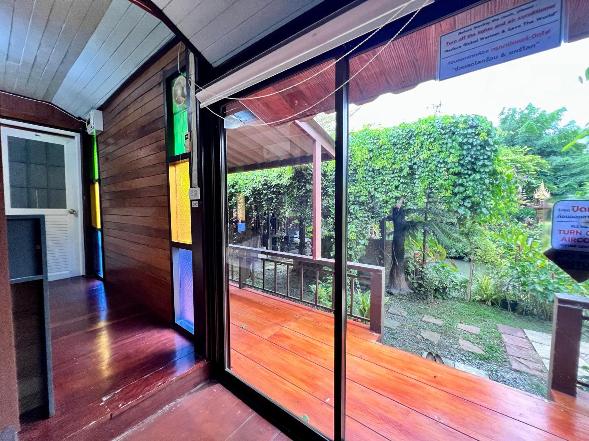 Mrt Riverside Sampran มิสเตอร์ที โฮมสเตย์-ช้องนาง ภายนอก รูปภาพ